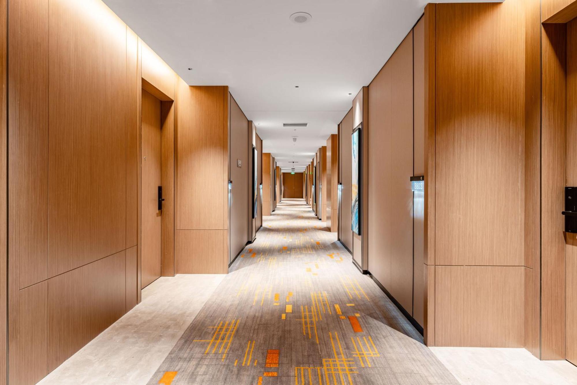 Liang Fan Holiday Inn Guangzhou Exterior photo